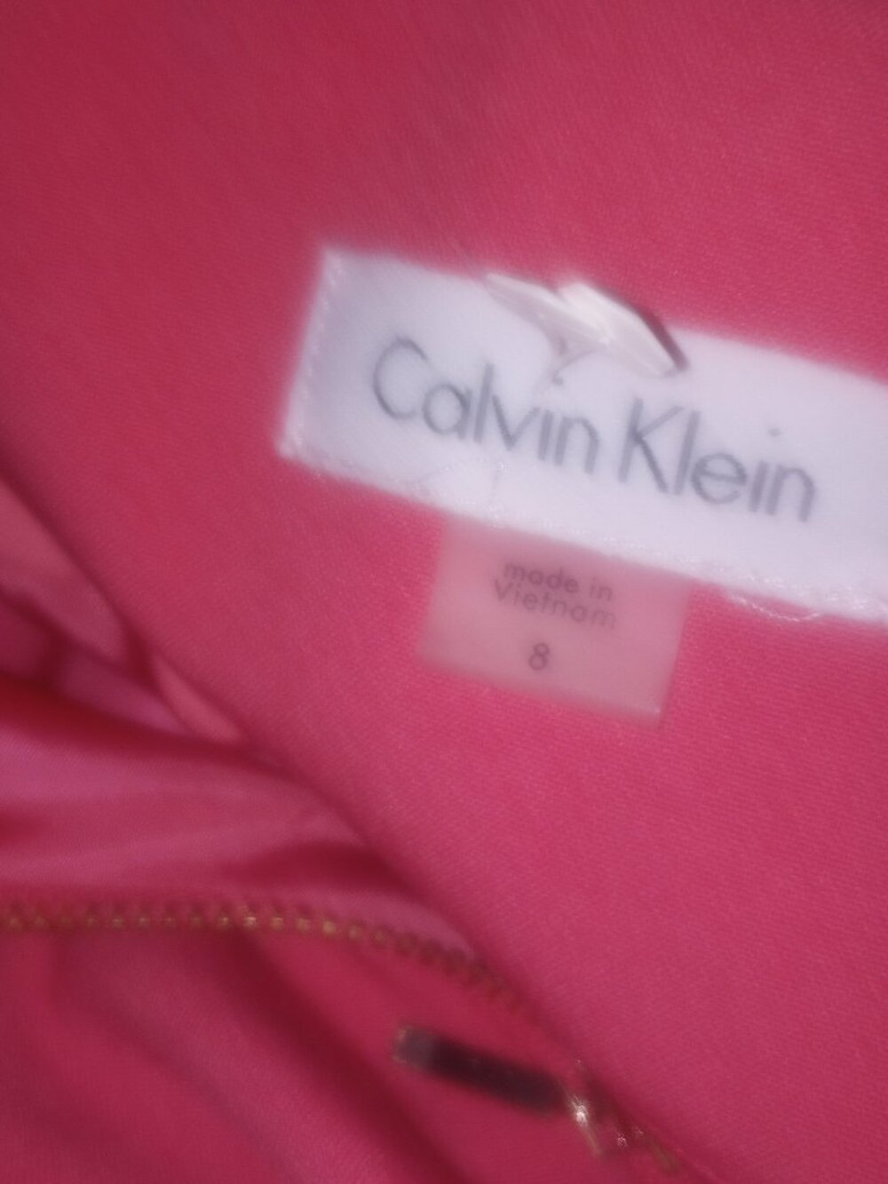 Calvin Klein - Picture 2 of 3